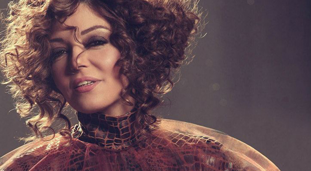 خاص وحصري: سميرة سعيد لم تسجّل أغنية بعنوان “أنا طيّبة جداً” وتطلق أغنية منفردة غير مصرية خلال أيام
