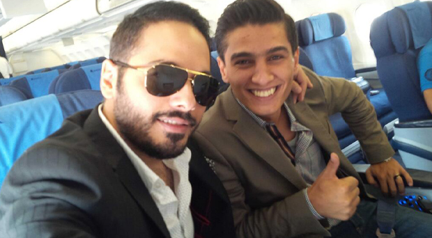 بالصور: محمد عساف برفقة البوب ستار رامي عياش في الطائرة