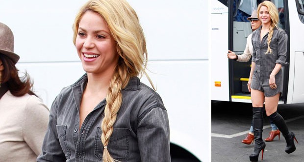 بالصور: Shakira تسرق الأنظار بفستان قصير