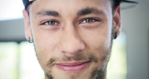 بالفيديو: Neymar يوجّه رسالة مؤثرة والدموع تغرق عينيه: “حلمي لم ينتهي”
