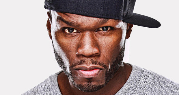 بالفيديو: 50 Cent يضرب معجبته المهووسة