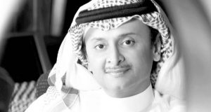 عبدالمجيد عبدالله يتحدى المرض ويُهدي جمهوره أغنية جديدة: “أطيح واقف”