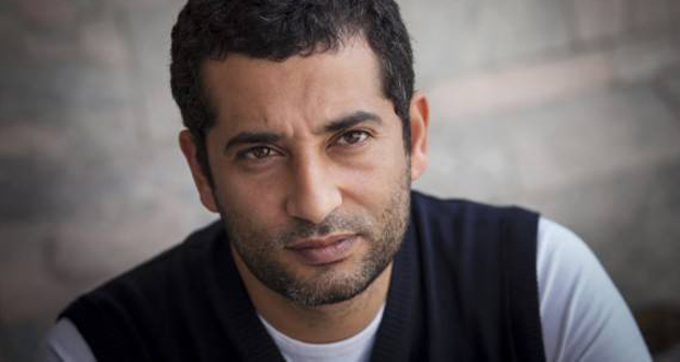 عمرو سعد في مهمة إنسانية بعد الوعكة الصحية – بالصورة