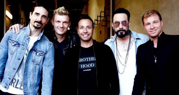 فريق Backstreet Boys يحتفل بمرور 25 عام على تأسيسه