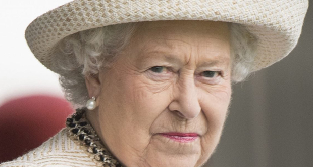“إليزابيث مرعوبة”.. “فأر” يثير الذعر في القصر الملكي البريطاني