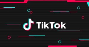 تصنيف TikTok كتطبيق تجسس