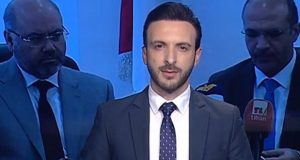 مقدّم نشرة أخبار تلفزيون لبنان يستقيل على الهواء: “قرفت منكم”