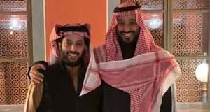معالي المستشار تركي آل الشيخ يحصل على وسام جلالة الملك عبد العزيز
