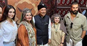 الرئيس الباكستاني يزور موقع تصوير “المؤسس عثمان”