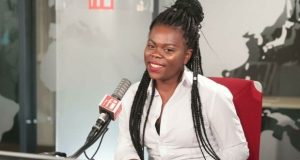 فوز الكاتبة الكاميرونية إرنيس بجائزة “فوا دافريك” الأدبية