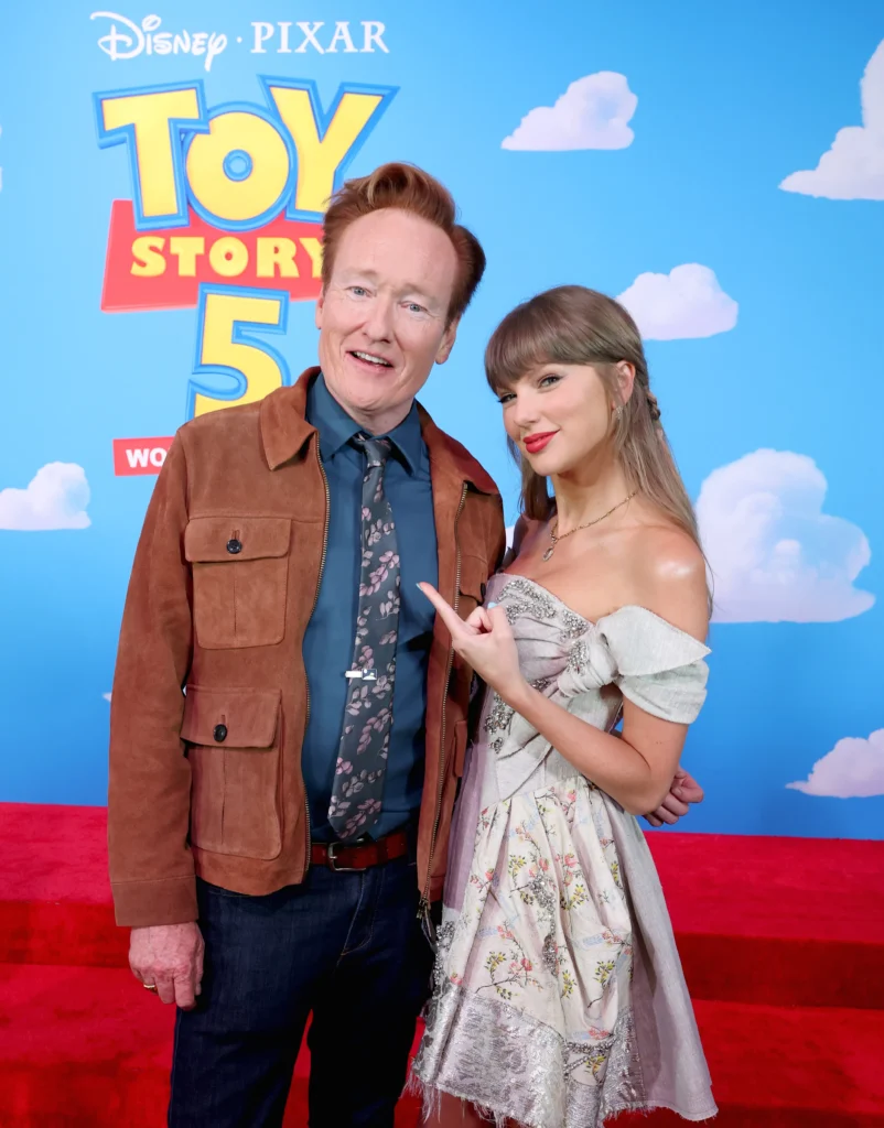ظهور مفاجئ لتايلور سويفت يسرق الأضواء من نجوم Toy Story 5